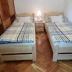 Szabadido Vendeghaz 레브풀롭