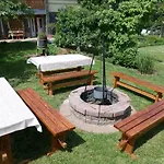 Szabadido Vendeghaz 아파트 레브풀롭