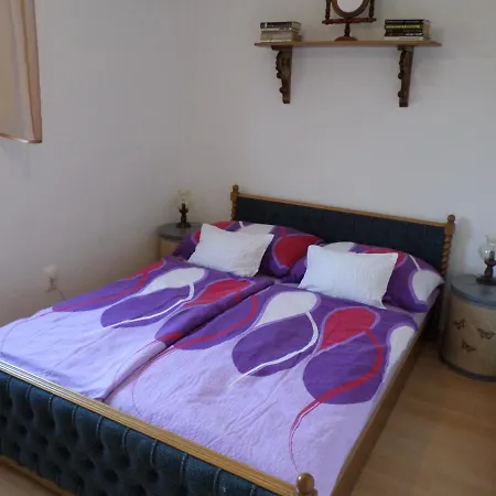Szabadido Vendeghaz Apartment Revfulop