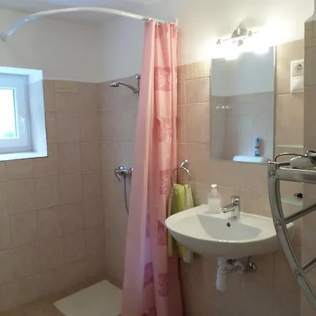 Apartment Szabadido Vendeghaz *